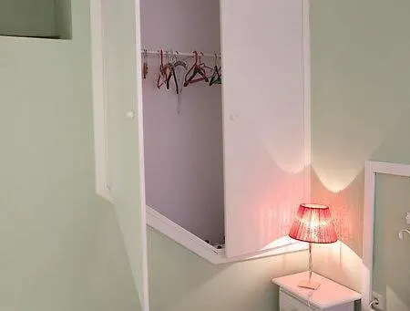Art *